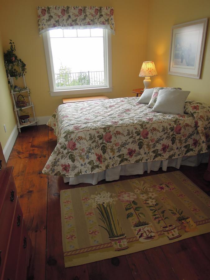Button Bay Bed And Breakfast Vergennes Eksteriør billede